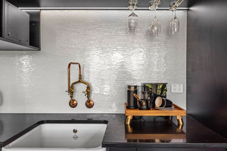 Photo of property in 8 Ormond Road, Hospital Hill, Napier, 4110