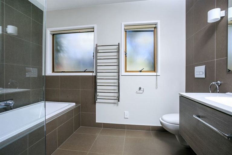 Photo of property in 14 Galaxy Drive, Mairangi Bay, Auckland, 0630