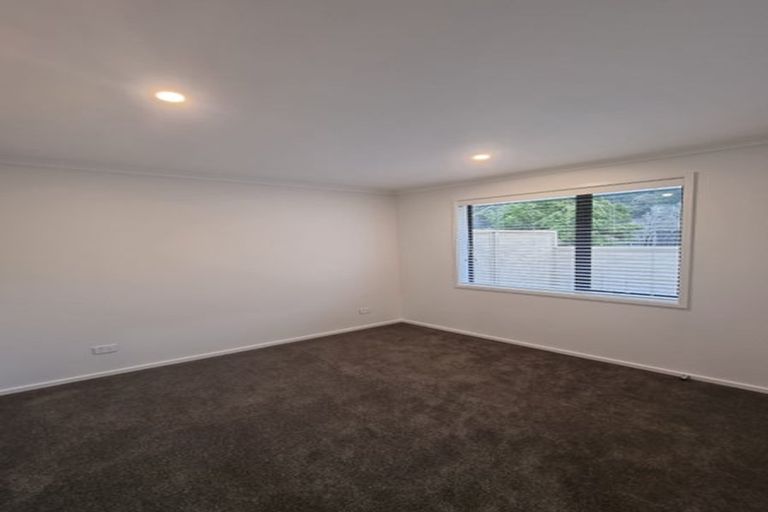 Photo of property in 27 Applemoors Way, Riverhead, 0820