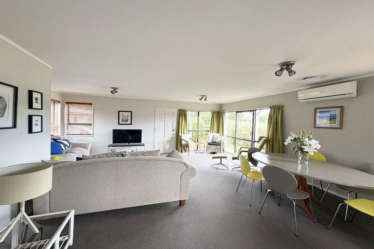 Photo of property in 57c Raumati Road, Raumati Beach, Paraparaumu, 5032