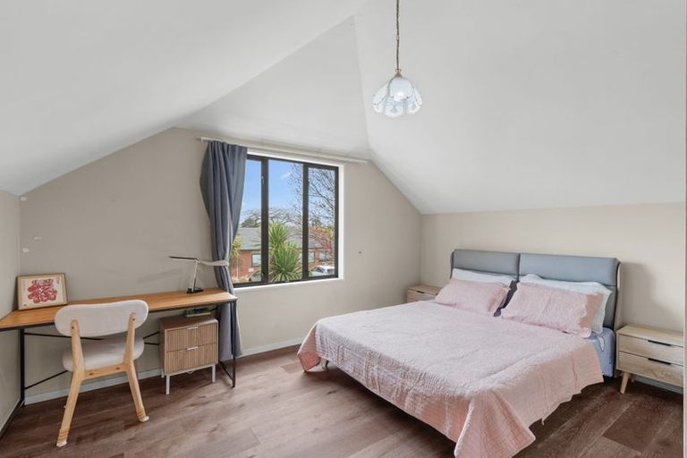 Photo of property in 1/8 Cottesmore Close, Burnside, Christchurch, 8053