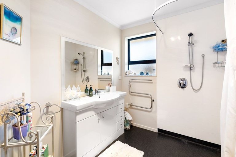 Photo of property in 23 Hannah Place, Holmes Hill, Oamaru, 9401