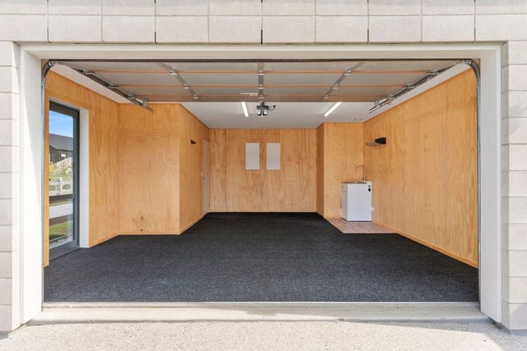 Photo of property in Northlake, 27 Malvern Road, Wanaka, 9305