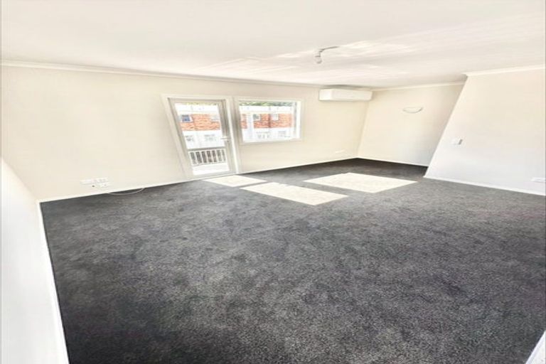 Photo of property in 29d Opoia Road, Hamilton East, Hamilton, 3216