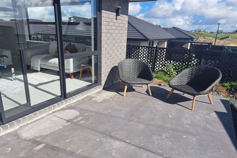 Photo of property in 25 Te Paea Avenue, Karaka, 2124