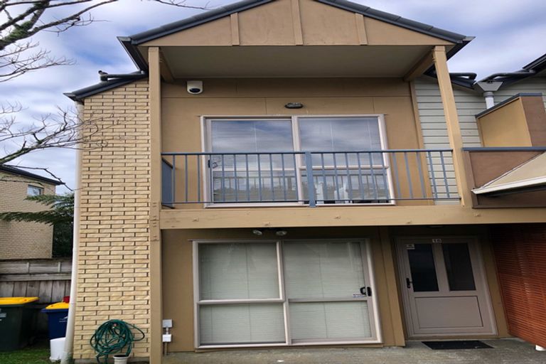 Photo of property in 16/94 Glengarry Road, Glen Eden, Auckland, 0602