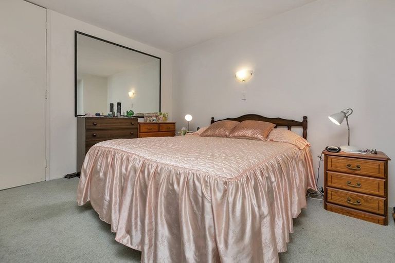 Photo of property in 17/34 Waiwera Place, Waiwera, Orewa, 0994