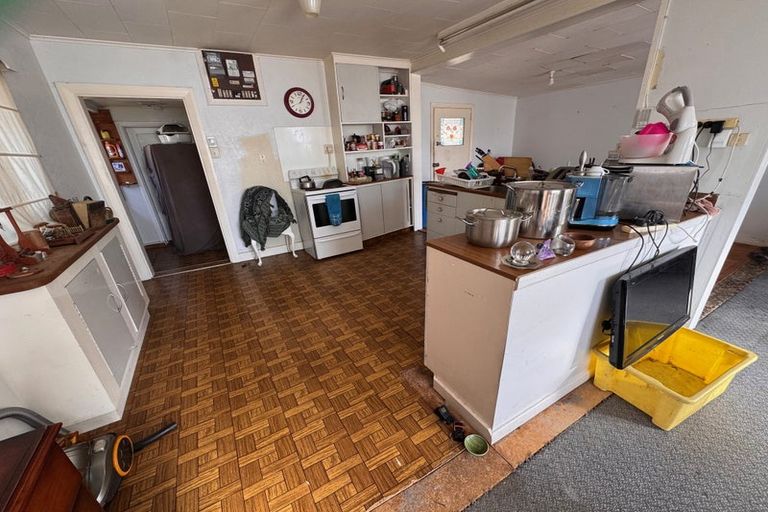 Photo of property in 62 Hampden Street, Picton, 7220