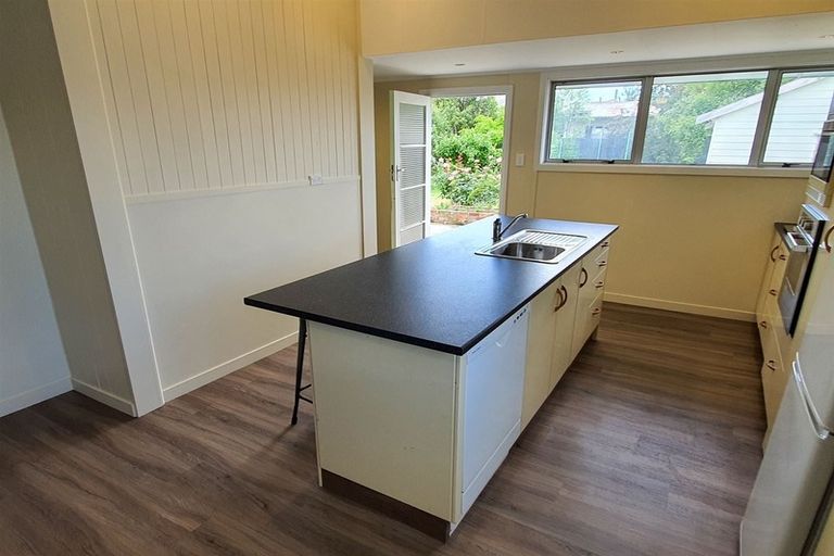 Photo of property in 18 Parsonage Road, Waimate, 7924