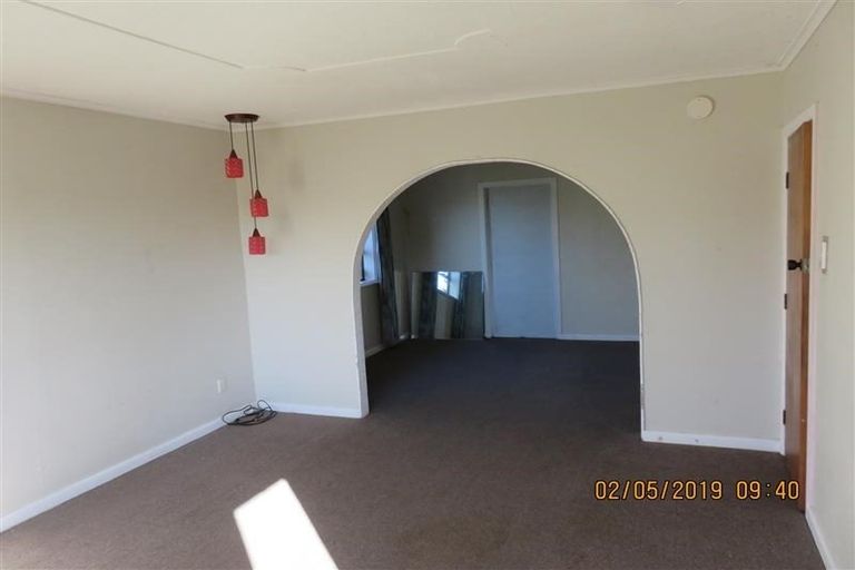 Photo of property in 20 Kauri Glen Road, Northcote, Auckland, 0627