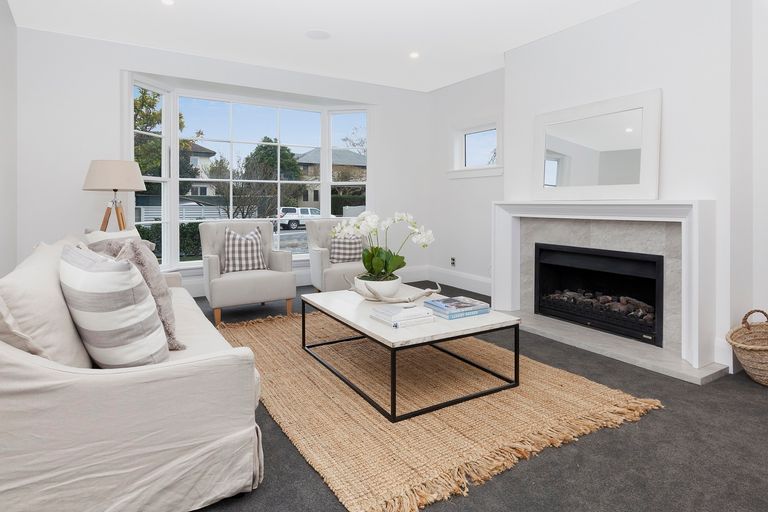 Photo of property in 102 Heaton Street, Merivale, Christchurch, 8052