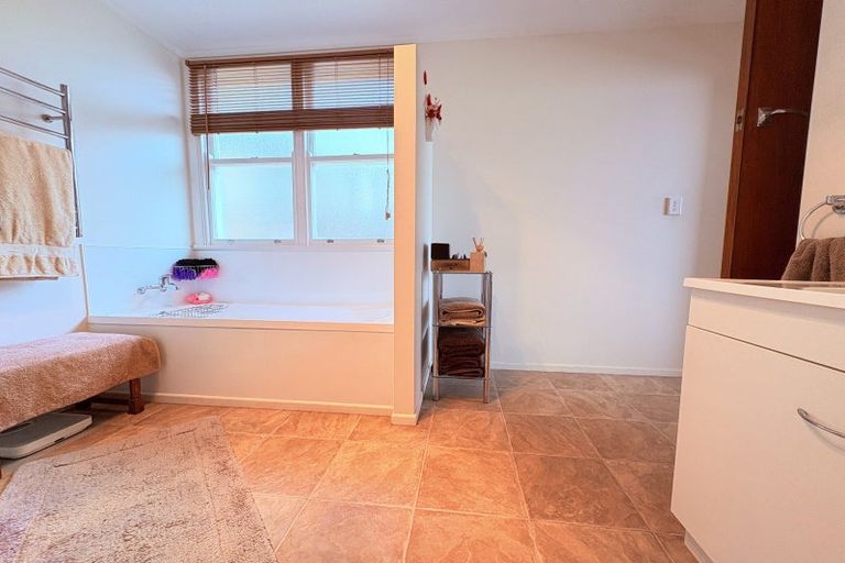 Photo of property in 115 Clyde Road, Wairoa, 4108