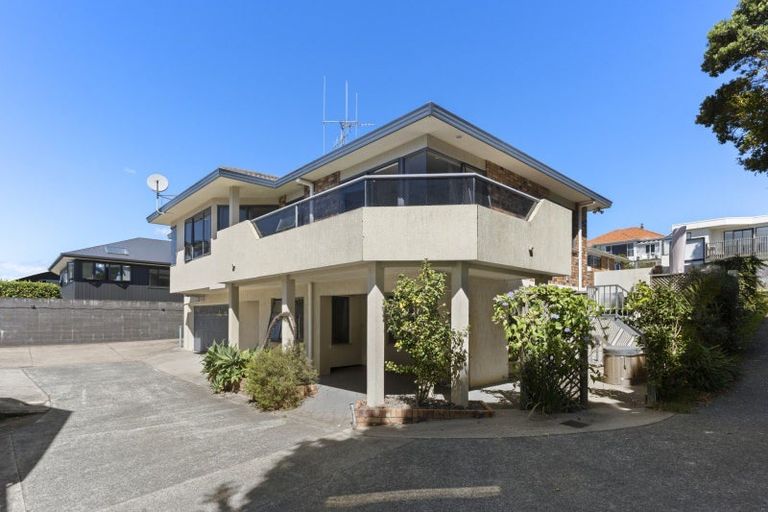 Photo of property in 71a Oceanview Road, Mount Maunganui, 3116
