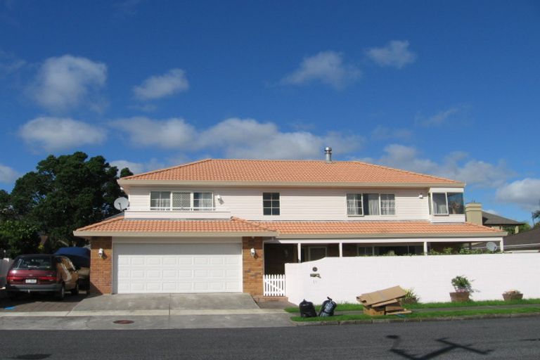 Photo of property in 11 Devon Road, Bucklands Beach, Auckland, 2012