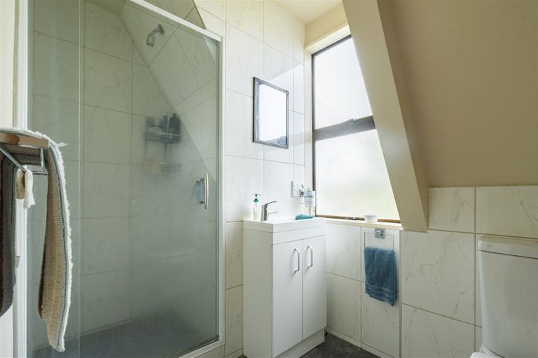 Photo of property in 36 Johnson Street, Milton, 9220