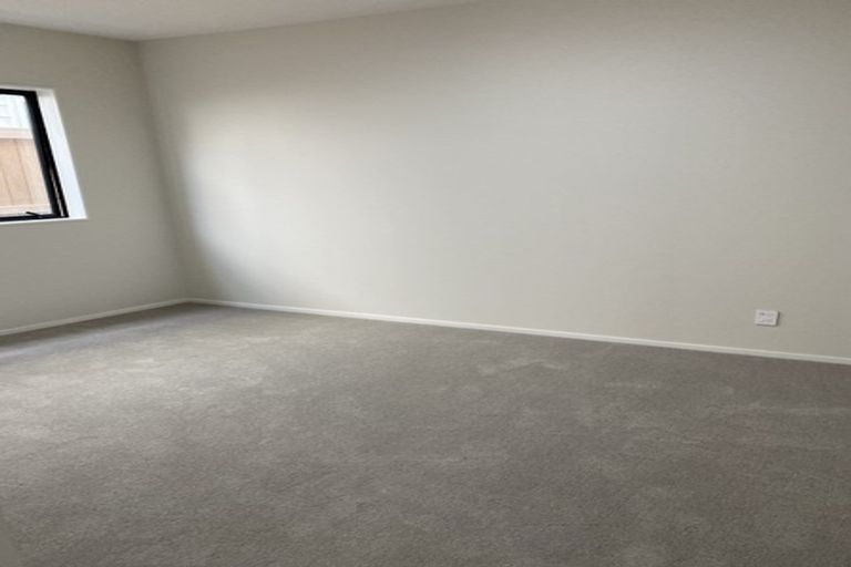 Photo of property in 22 Gecko Road, Hobsonville, Auckland, 0616