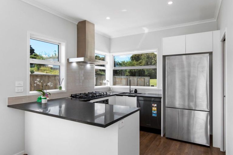 Photo of property in 45c Western Avenue, Omokoroa, 3114