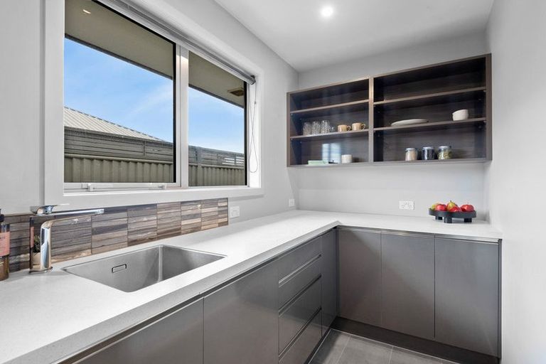 Photo of property in 15 Caledonia Drive, Mosgiel, 9024