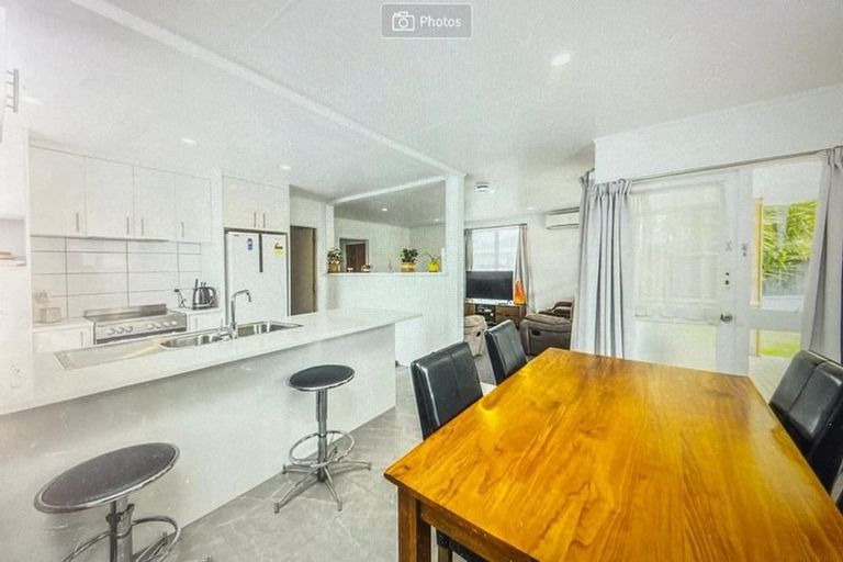 Photo of property in 83 Arimu Road, Papakura, 2110