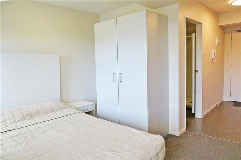 Photo of property in The Peak Apartments, 1001/170 Taranaki Street, Te Aro, Wellington, 6011