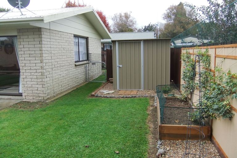 Photo of property in 60a Moore Street, Leamington, Cambridge, 3432