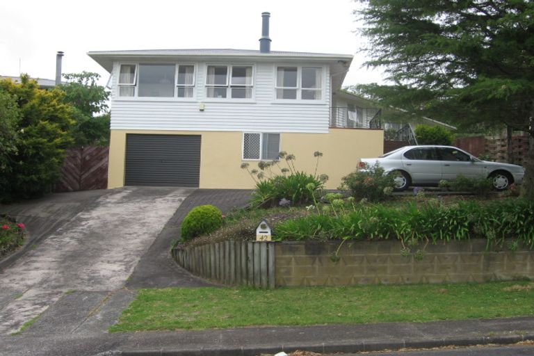 Photo of property in 42 Potter Avenue, Northcote, Auckland, 0627