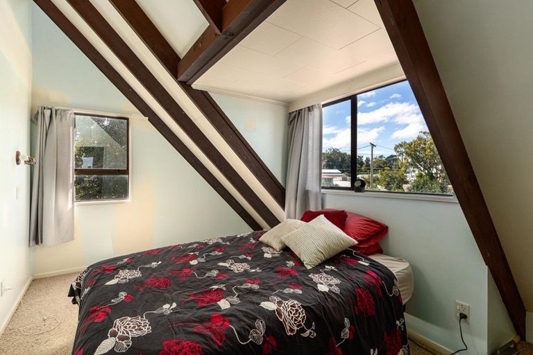 Photo of property in 2984 Cheltenham Hunterville Road, Cheltenham, Feilding, 4777