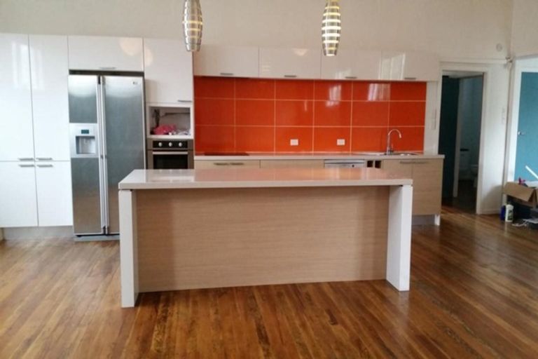 Photo of property in 2 Church Street, Swanson, Auckland, 0612