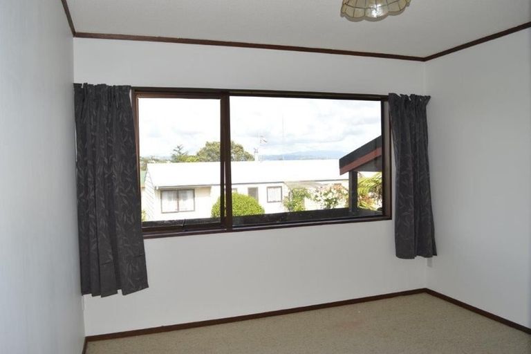 Photo of property in 37 Corinna Street, Welcome Bay, Tauranga, 3112