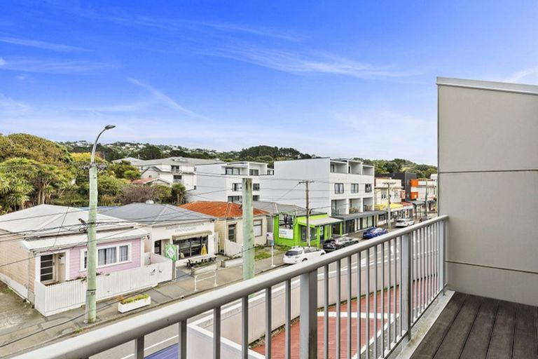 Photo of property in Luxford Villas, 309/72 Herald Street, Berhampore, Wellington, 6023
