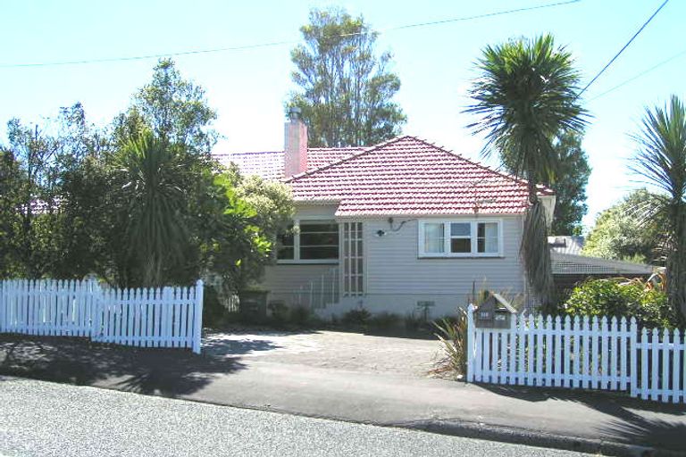 Photo of property in 35 Church Street, Northcote Point, Auckland, 0627