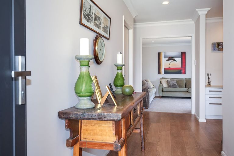 Photo of property in 6 Crosshill Court, Pokeno, 2402