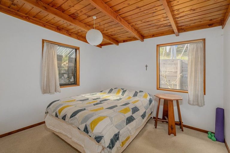 Photo of property in 5b Pohutukawa Grove, Whitianga, 3510