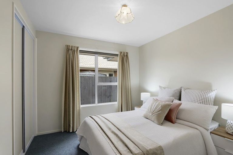 Photo of property in 2/54 Bella Rosa Drive, Hei Hei, Christchurch, 8042