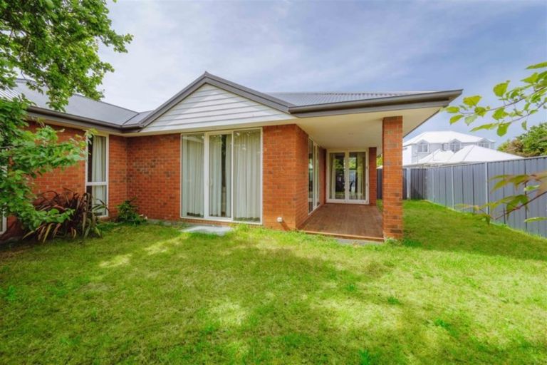 Photo of property in 105a Suva Street, Upper Riccarton, Christchurch, 8041