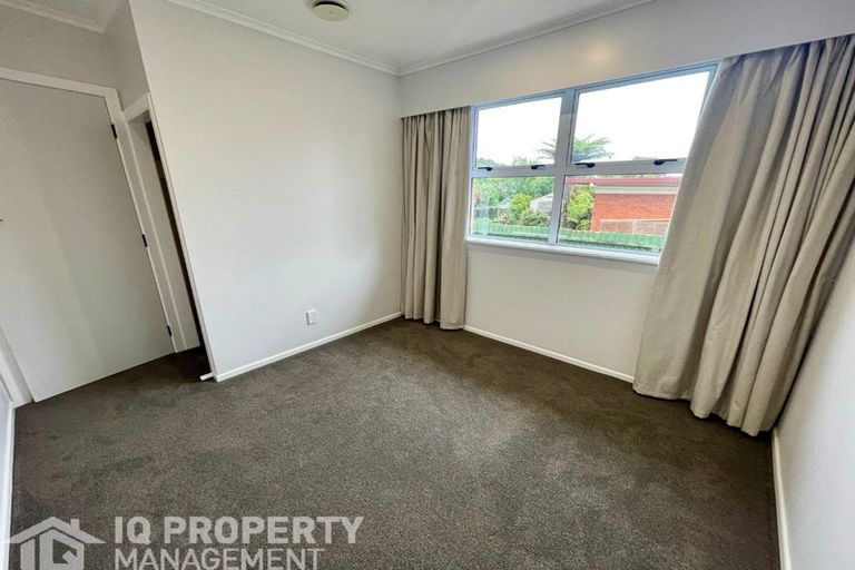 Photo of property in 15a Collie Street, Hillpark, Auckland, 2102