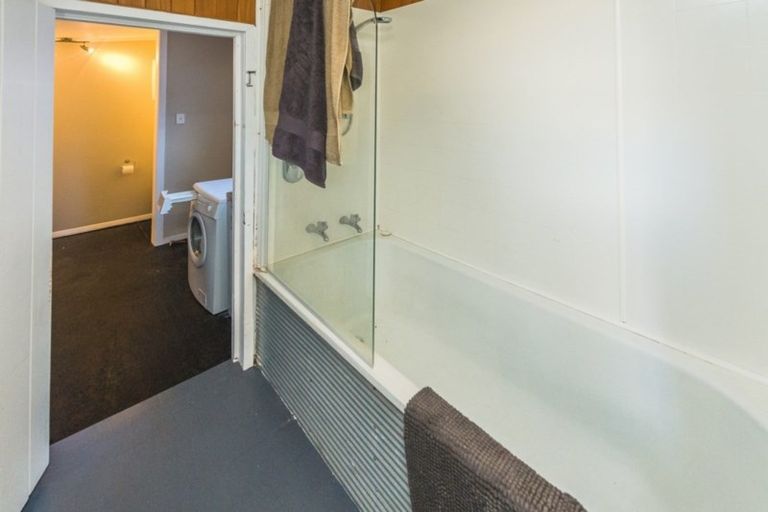 Photo of property in 74 Harrison Street, Whanganui, 4500