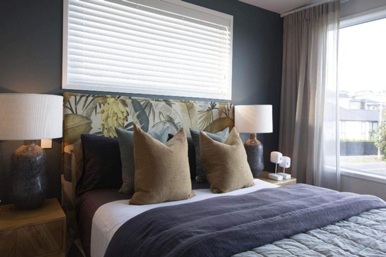 Photo of property in 3 Tawatawa Street, Long Bay, Auckland, 0630