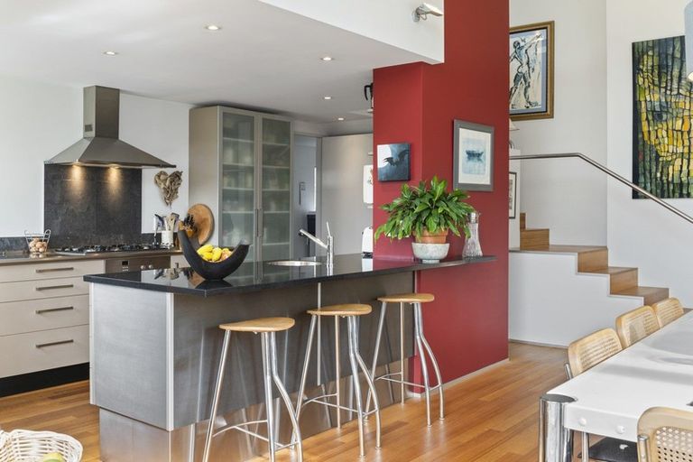 Photo of property in 43 Redwood Grove, Levin, 5571