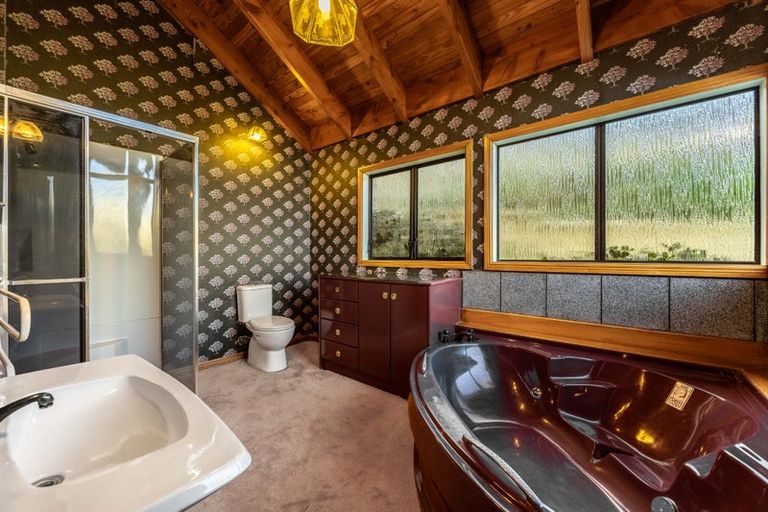 Photo of property in 15 Da Vinci Place, West Harbour, Auckland, 0618