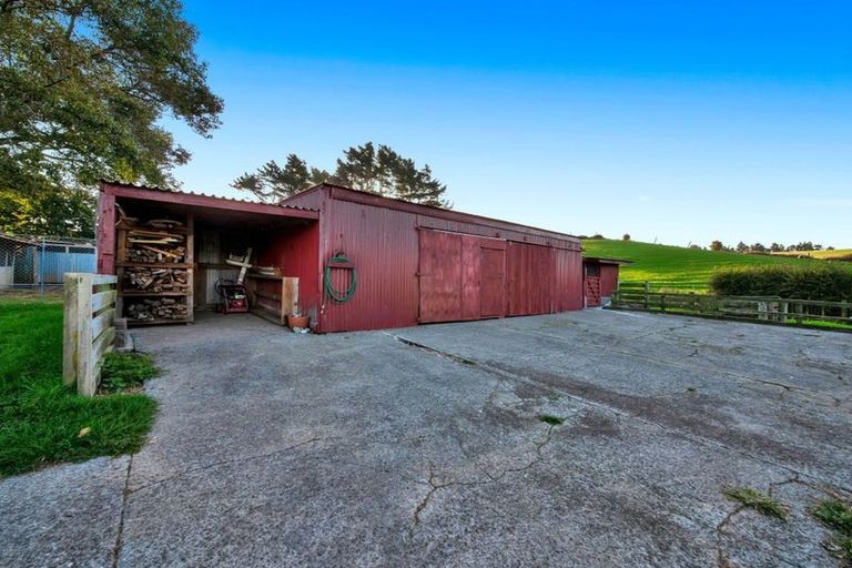 Photo of property in 768 Mountain Road, Lepperton, Inglewood, 4389