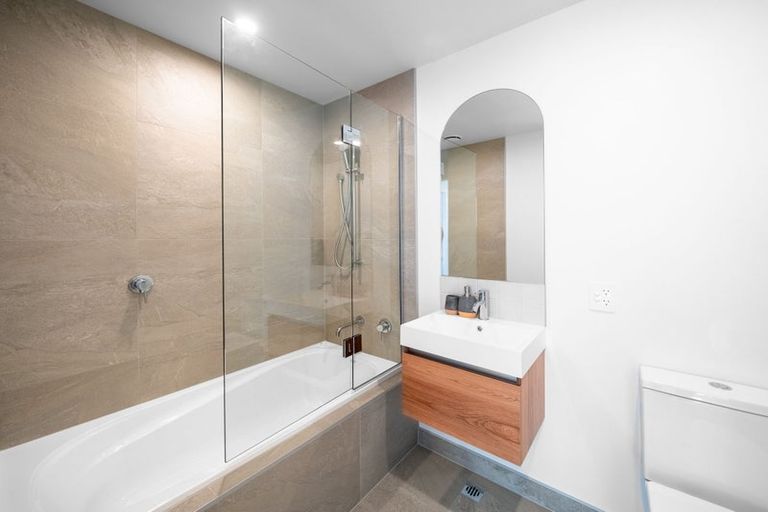 Photo of property in 6/243 Lyttelton Street, Spreydon, Christchurch, 8024