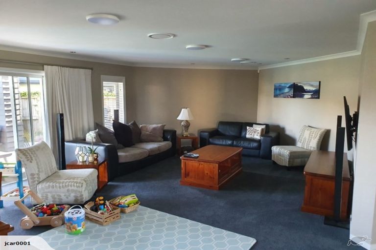 Photo of property in 2 Amokura Crescent, Flagstaff, Hamilton, 3210