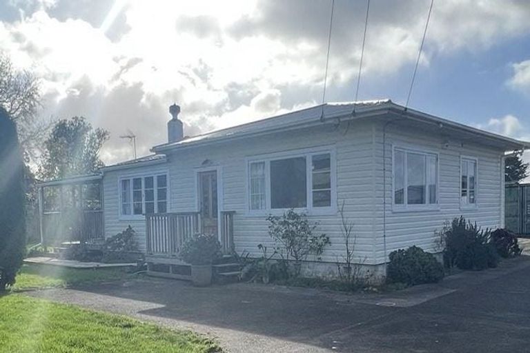 Photo of property in 106 Tui Road, Papatoetoe, Auckland, 2025