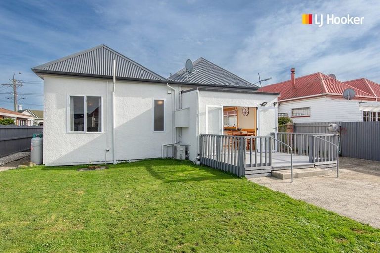 Photo of property in 47 Queens Drive, Saint Kilda, Dunedin, 9012