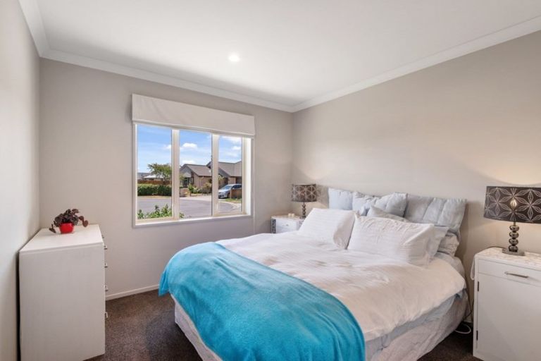 Photo of property in 2 Binyon Place, Rolleston, 7614