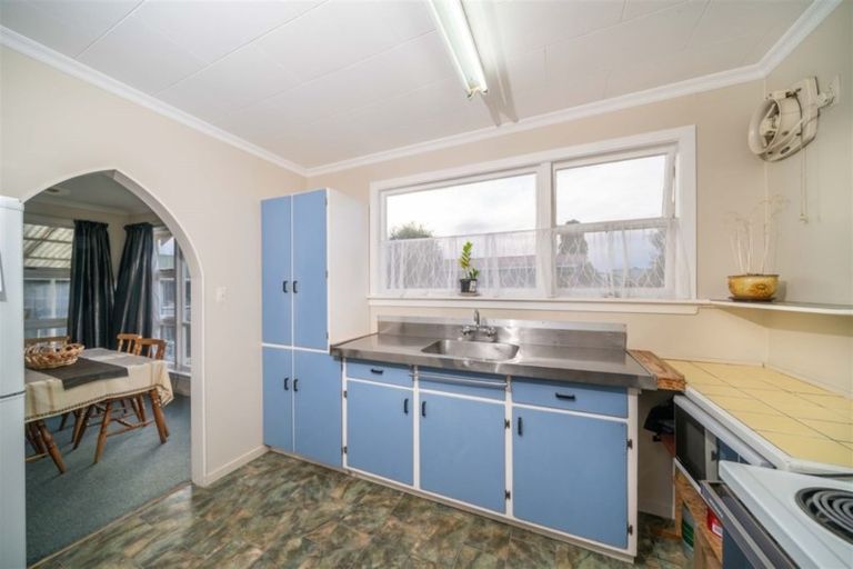 Photo of property in 3 Kathleen Crescent, Hornby, Christchurch, 8042