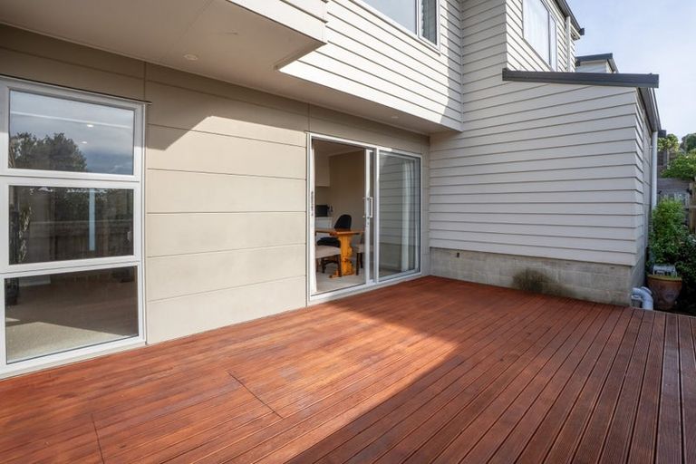 Photo of property in 4/113d Moorefield Road, Johnsonville, Wellington, 6037