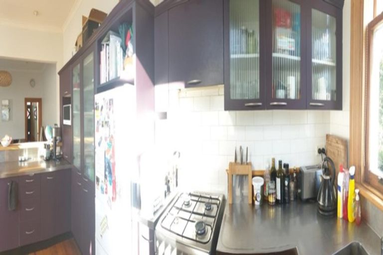 Photo of property in 14 Hiropi Street, Newtown, Wellington, 6021