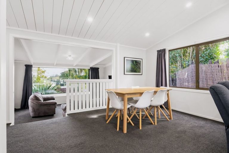 Photo of property in 1 Titoki Place, Pukete, Hamilton, 3200